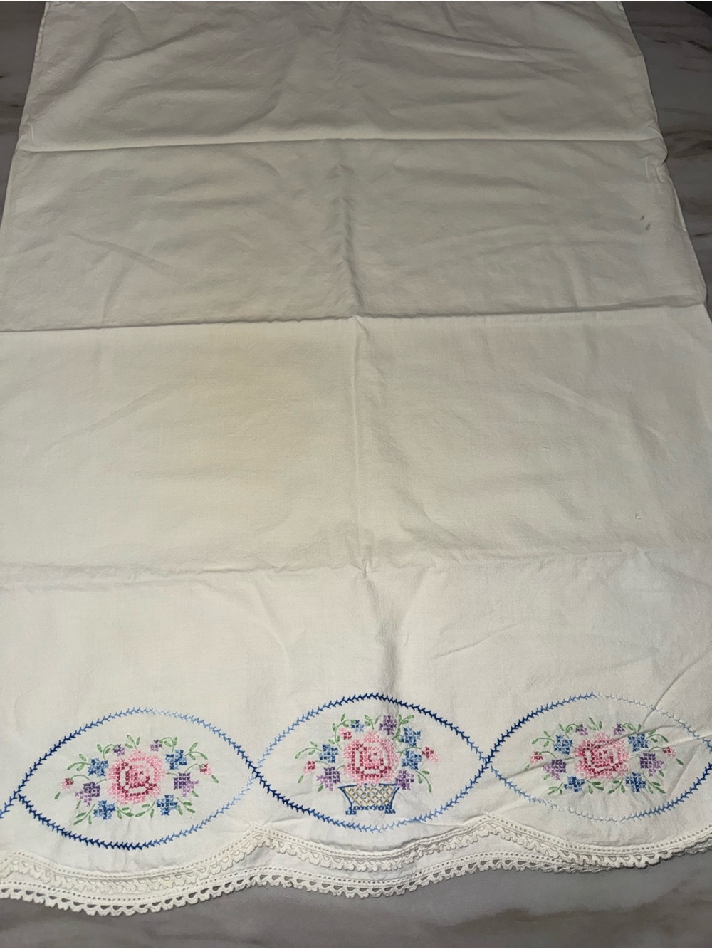 White table runner pink floral design with embroidered blue Antique